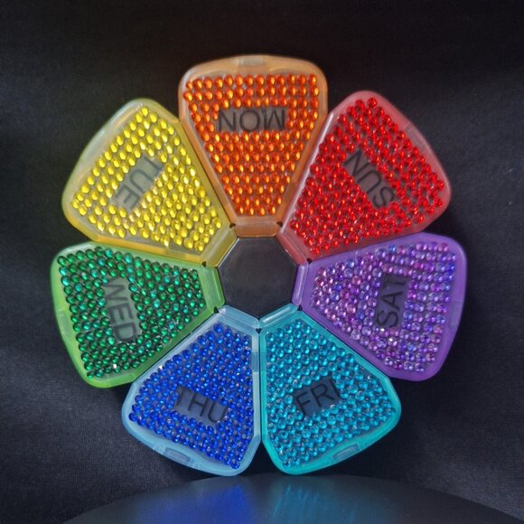 Bedazzled Pill Sorter, Bling Medicine Organizer - Picture 1 of 5